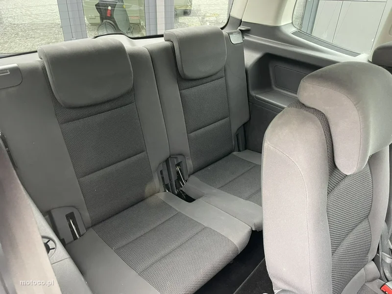 Volkswagen Touran 1T 17