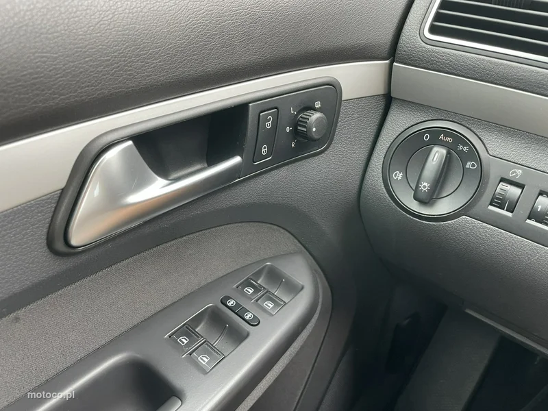 Volkswagen Touran 1T 22