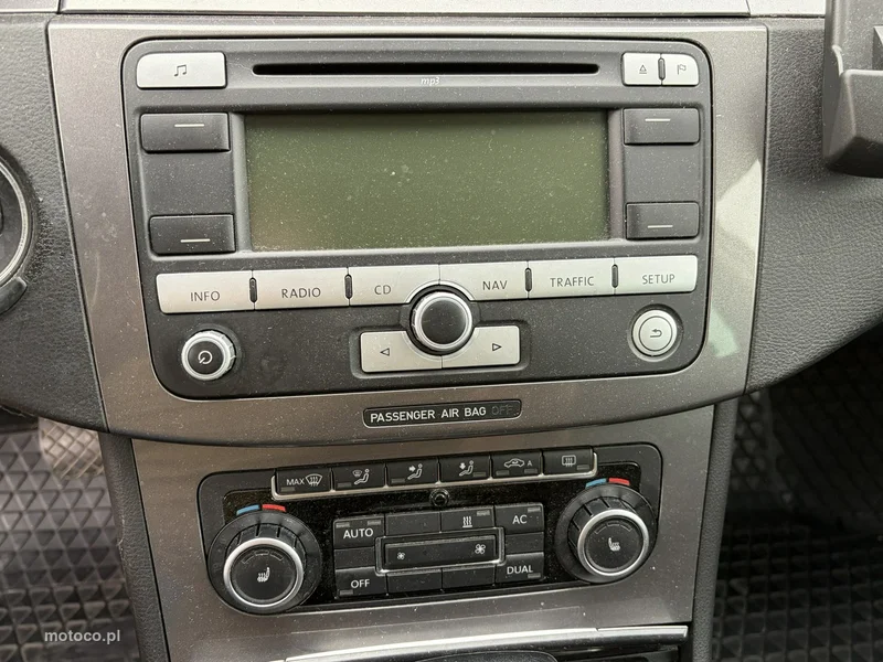 Volkswagen Passat Variant B6 8