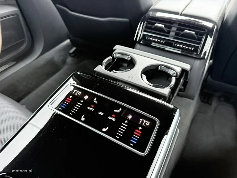 Audi A8 D5 15