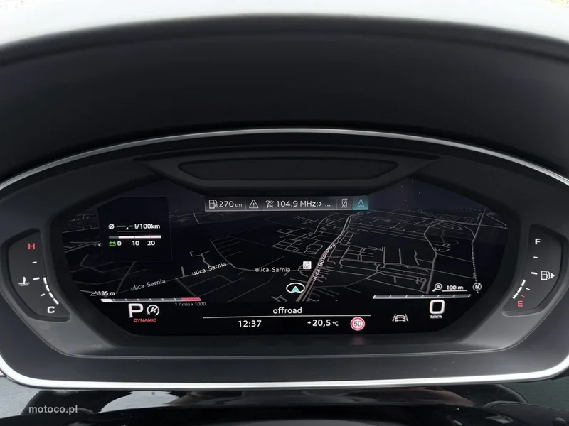 Audi A8 D5 32