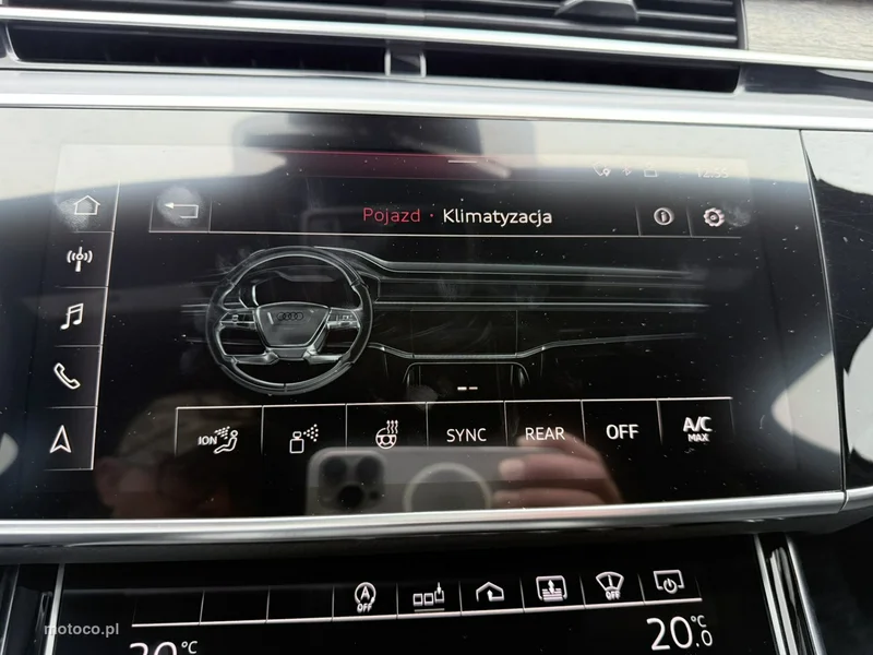 Audi A8 D5 47