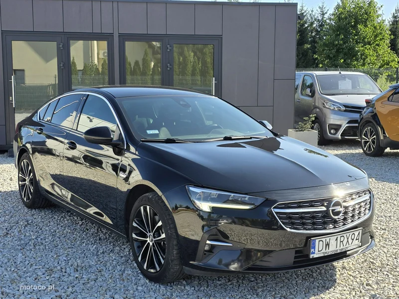 Opel Insignia B 3