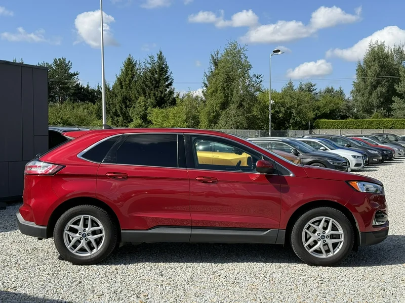 Ford Edge 10