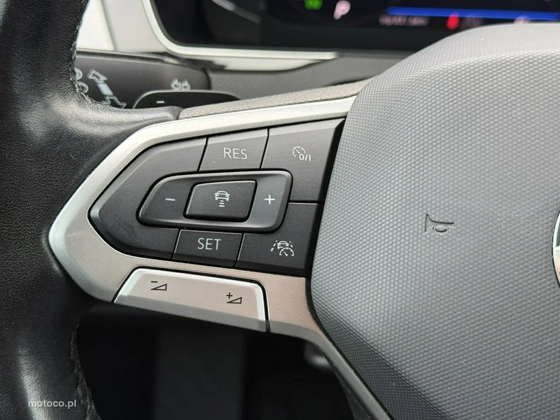 Volkswagen Passat Variant B8 19