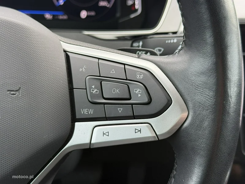 Volkswagen Passat Variant B8 21
