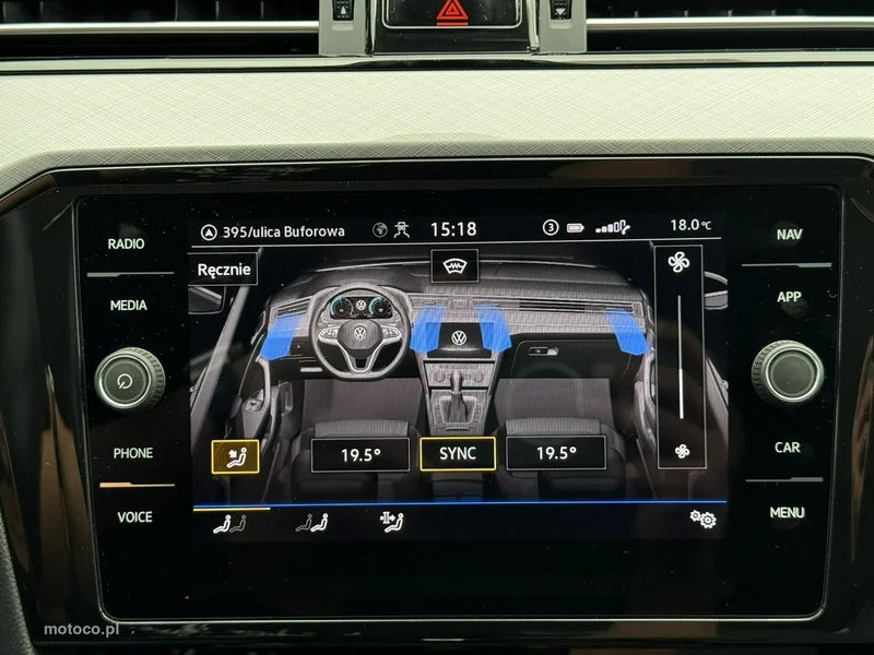 Volkswagen Passat Variant B8 27