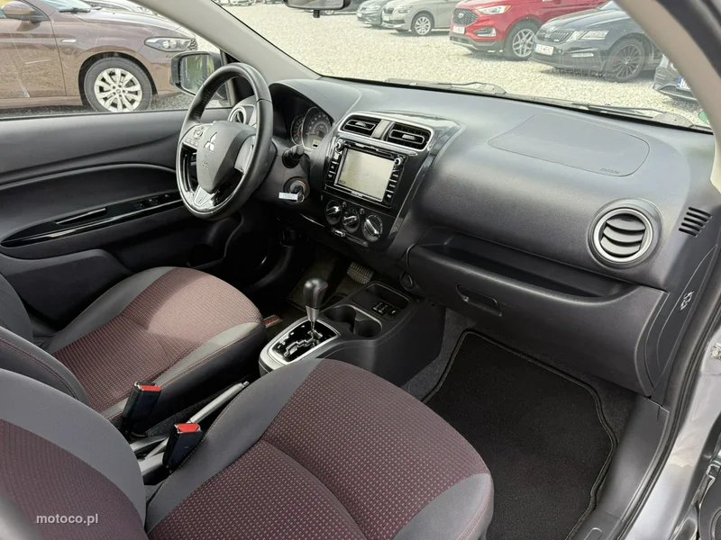 Mitsubishi Space Star 15