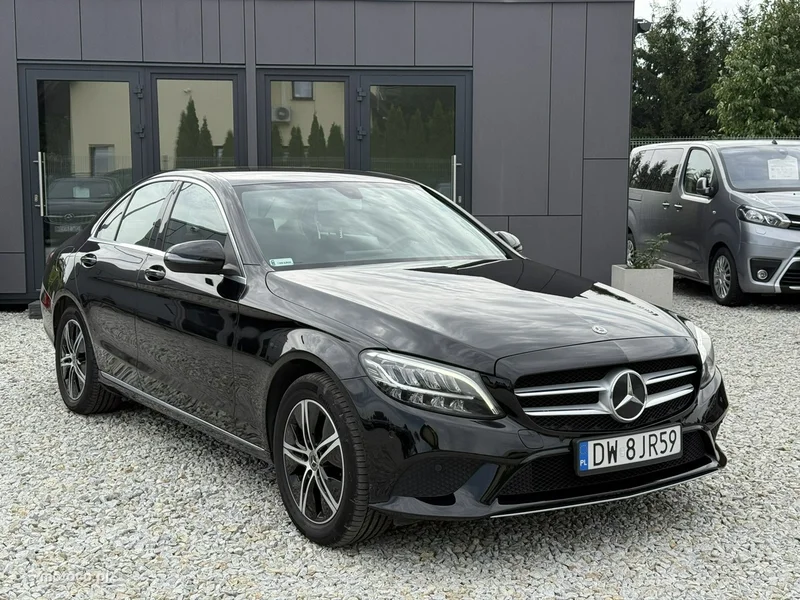 Mercedes-Benz Klasa C W205 C 180 3
