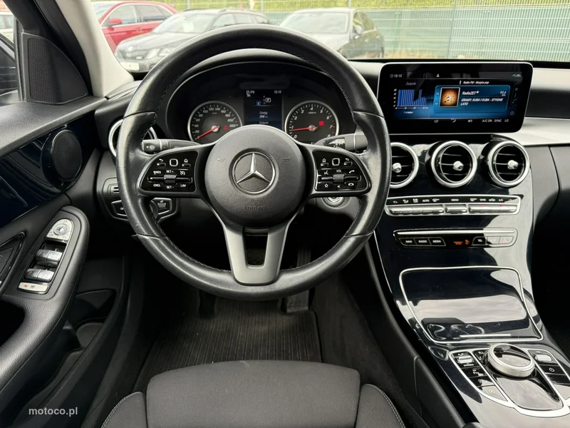 Mercedes-Benz Klasa C W205 C 180 5