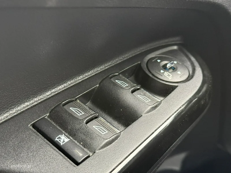Ford B-Max 18