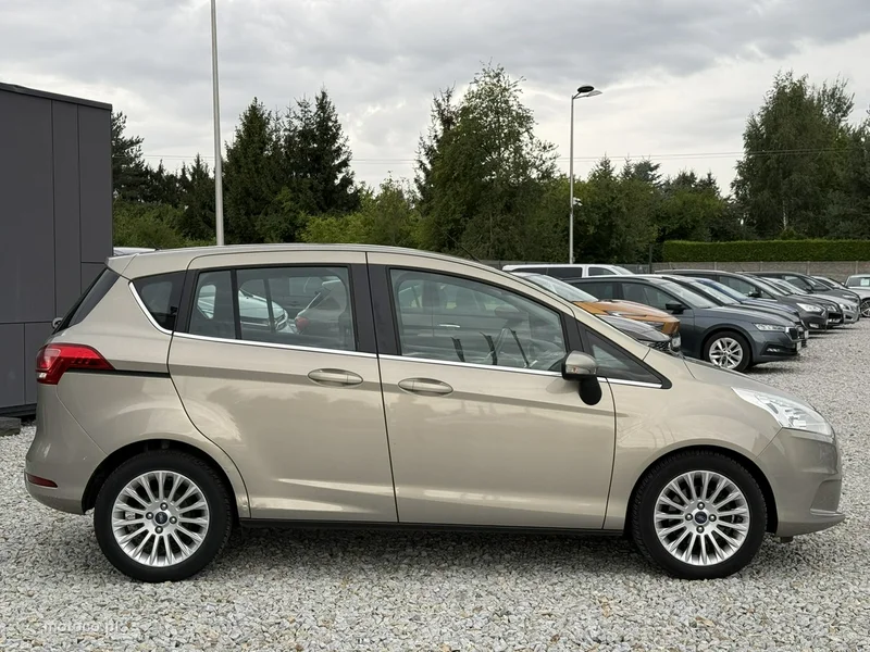 Ford B-Max 10