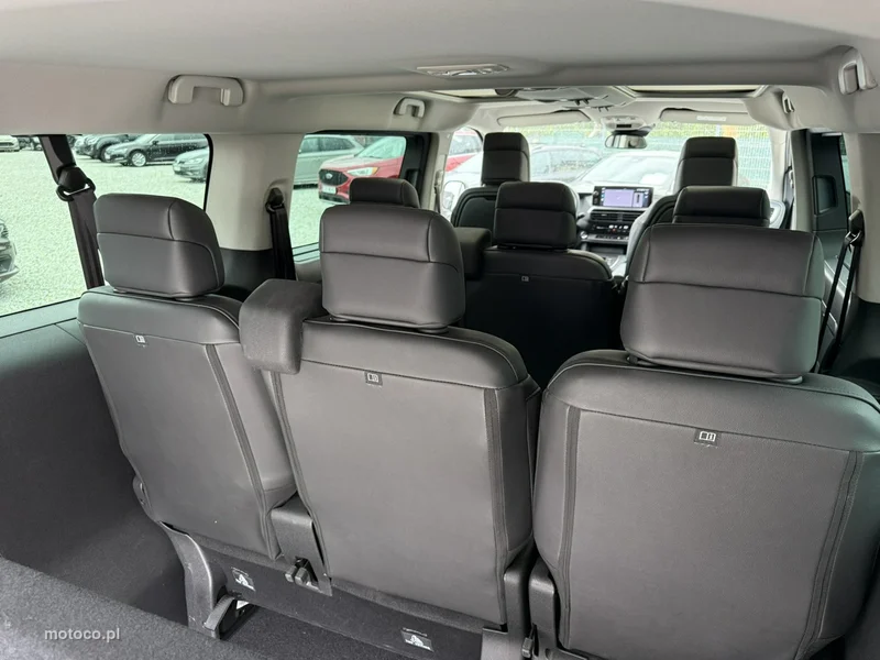 Opel Zafira Life 17