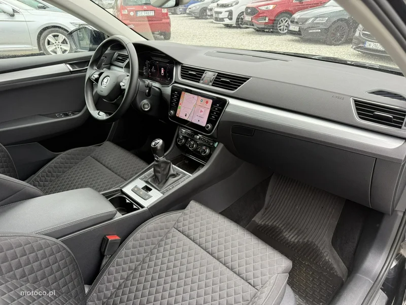 Skoda Superb III 22