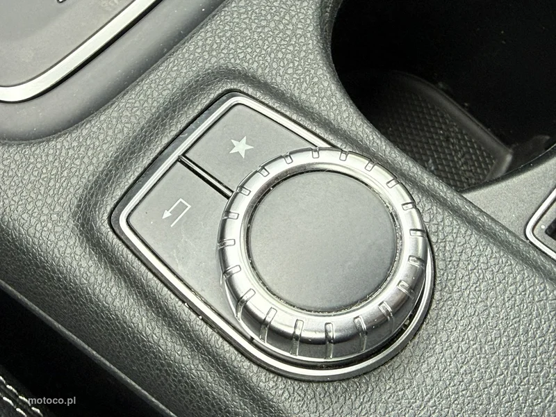 Mercedes-Benz Klasa A W176 A 180 28