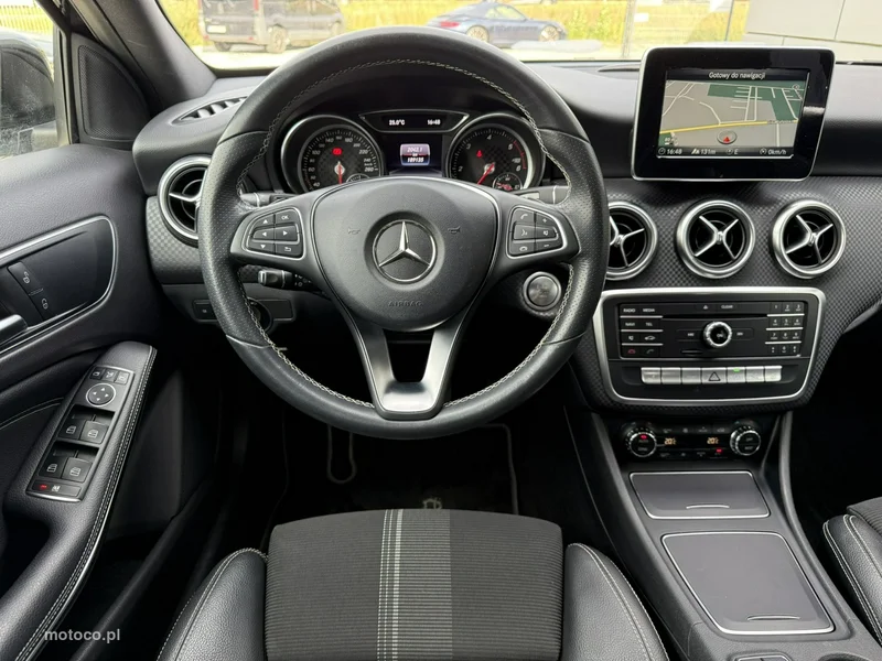 Mercedes-Benz Klasa A W176 A 180 4