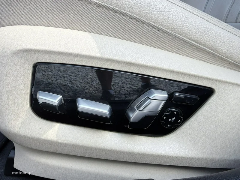 BMW Seria 5 G30 530 18