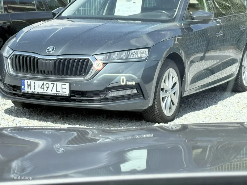 BMW Seria 5 G30 530 33