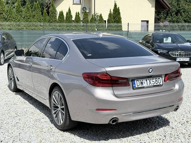 BMW Seria 5 G30 530 7