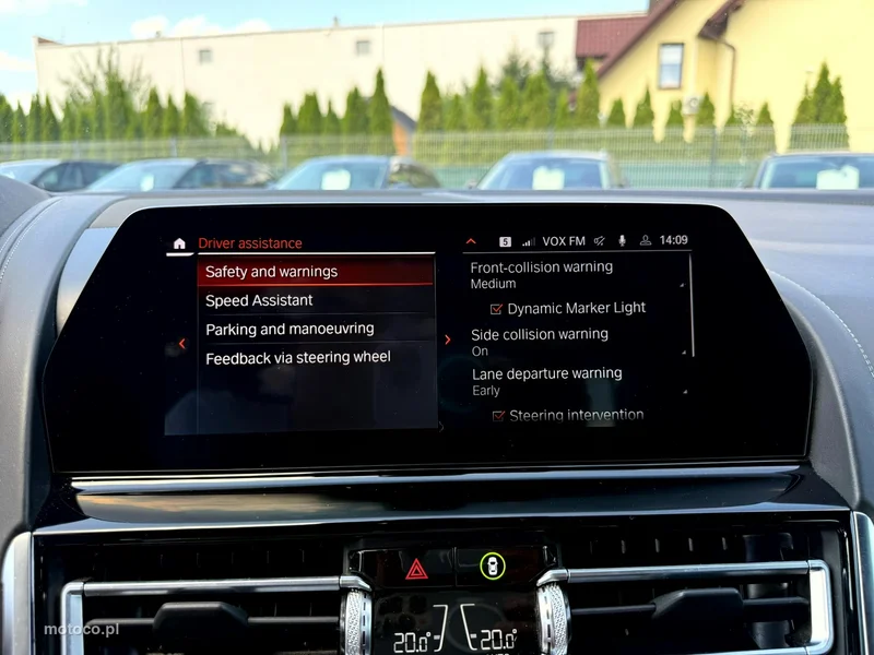 BMW Seria 8 G14 850 35