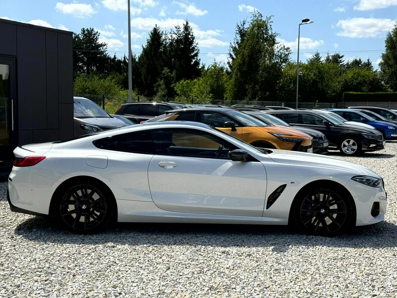 BMW Seria 8 G14 850 9