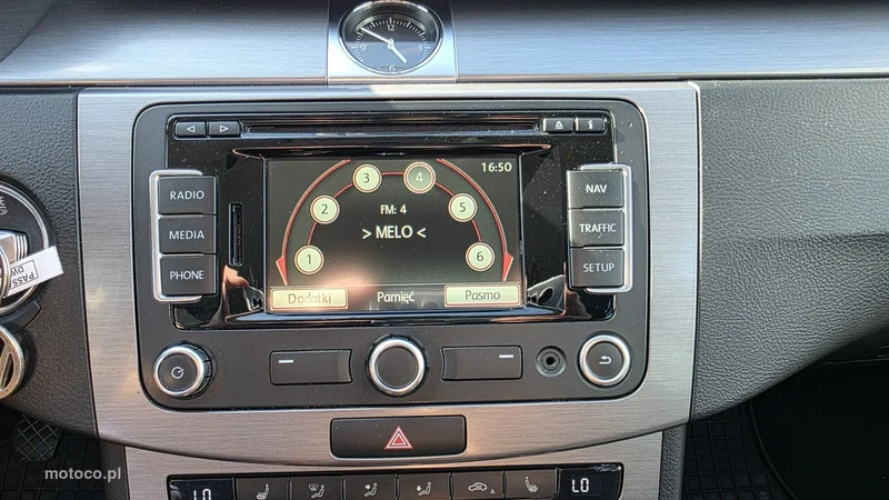 Volkswagen Passat Variant B7 23