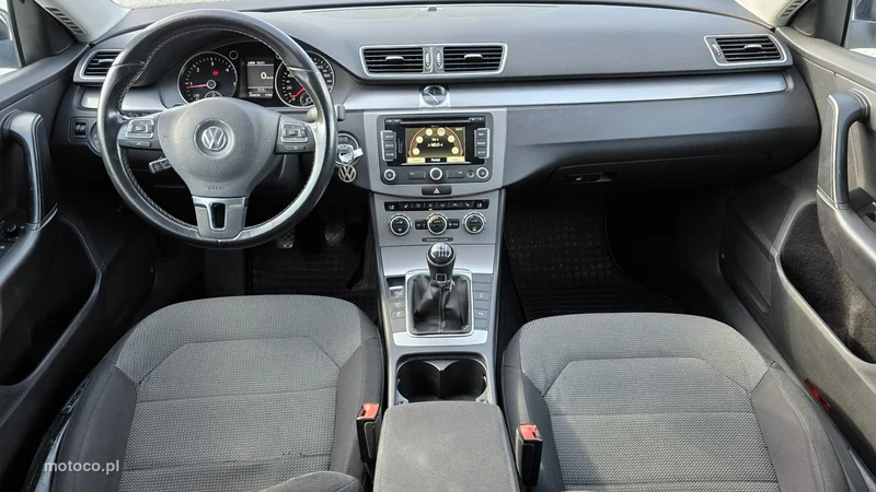 Volkswagen Passat Variant B7 5