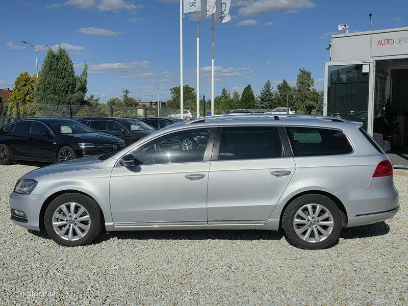 Volkswagen Passat Variant B7 6