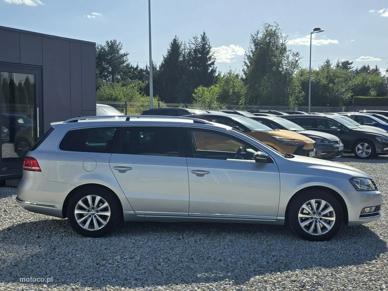 Volkswagen Passat Variant B7 10