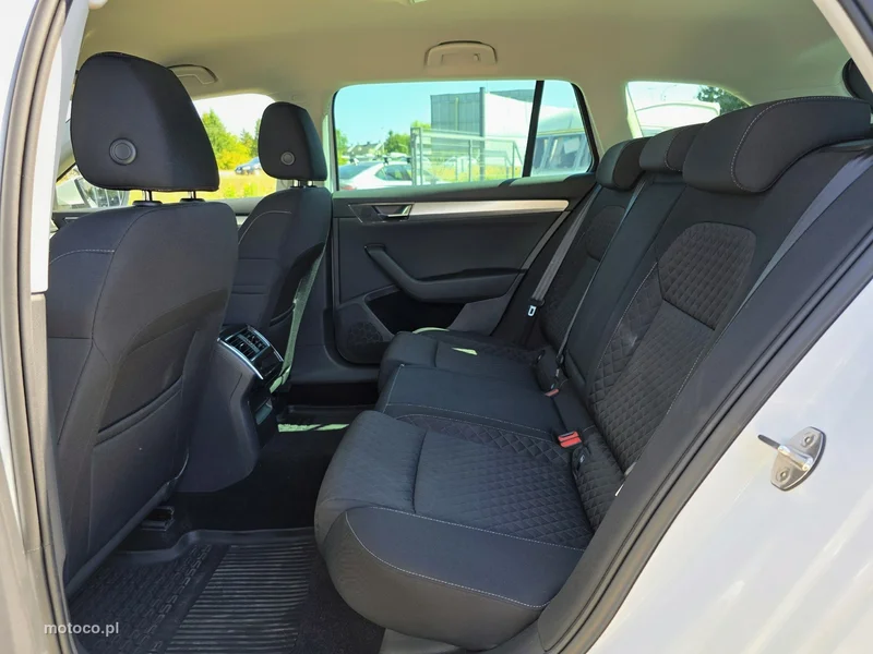 Skoda Superb III 12