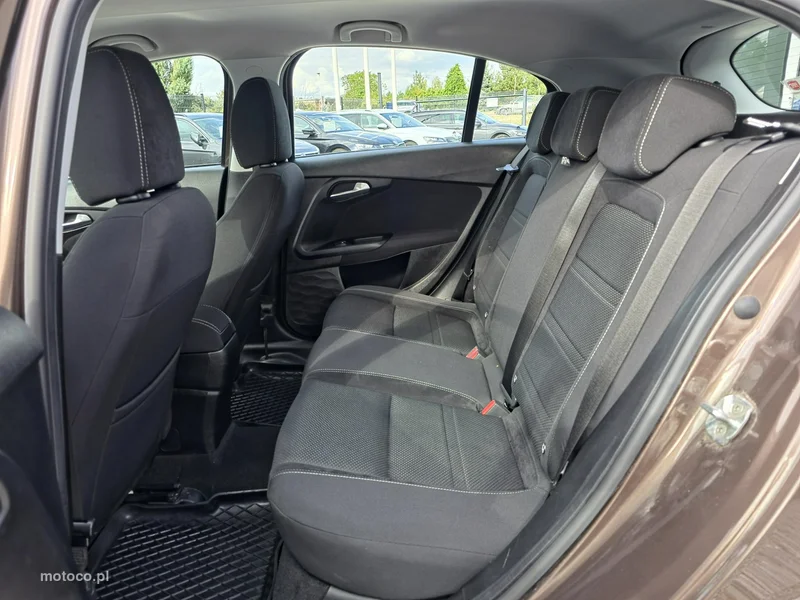 Fiat Tipo 12