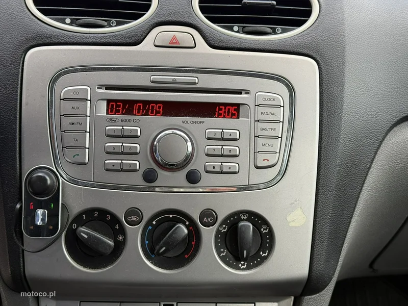 Ford Focus II 17