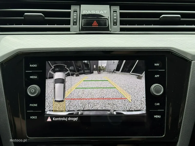 Volkswagen Passat Variant B8 29