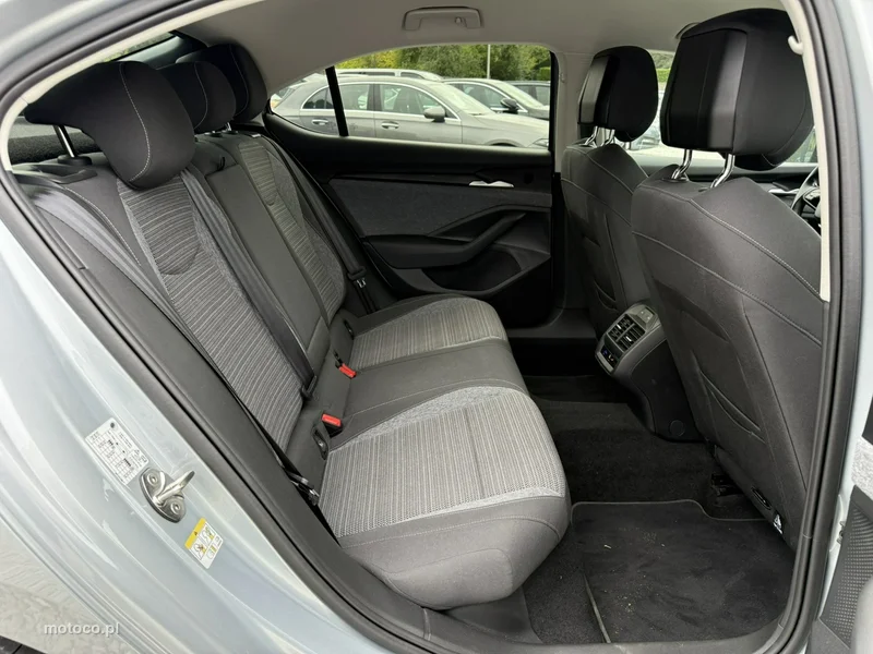 Skoda Superb IV 13