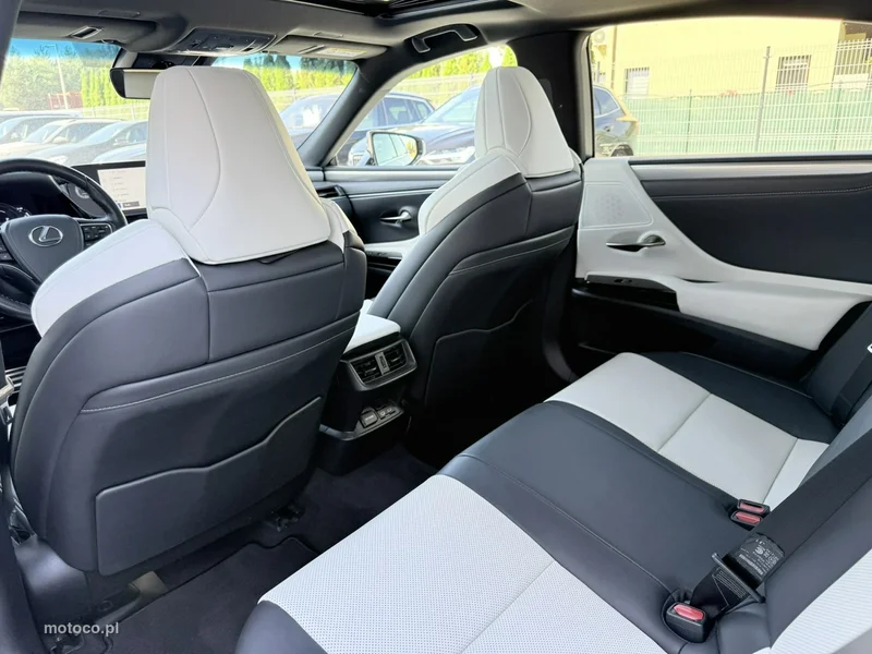 Lexus ES300 15