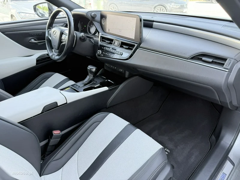 Lexus ES300 21