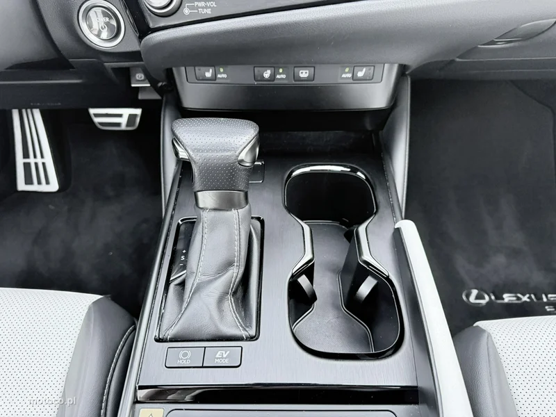 Lexus ES300 32