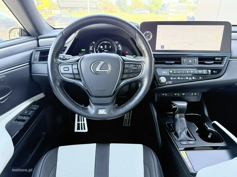 Lexus ES300 5