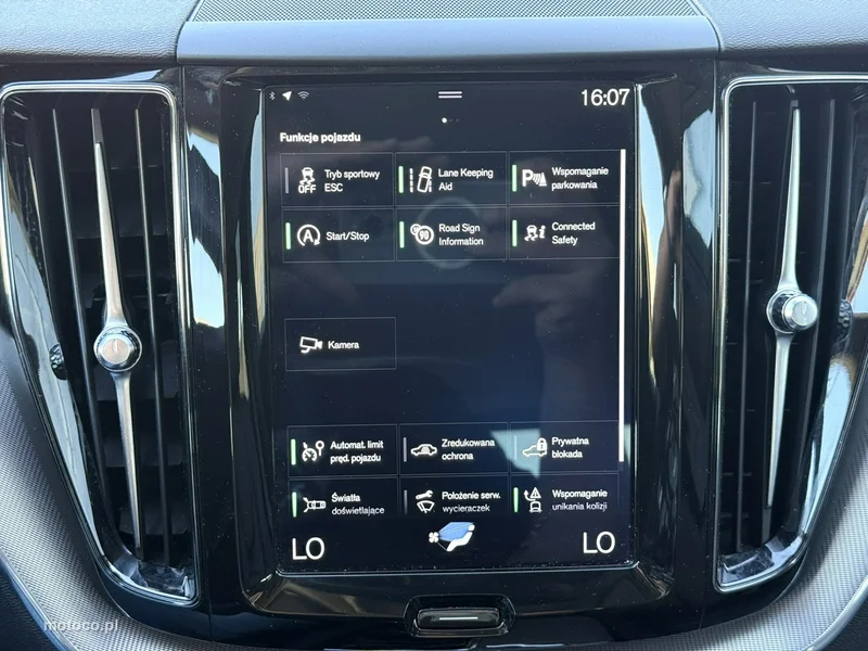 Volvo XC 60 30