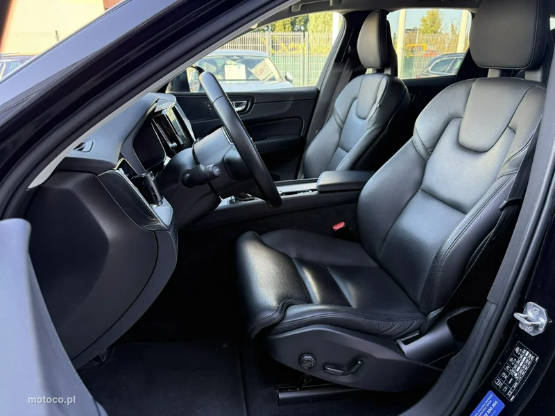Volvo XC 60 6