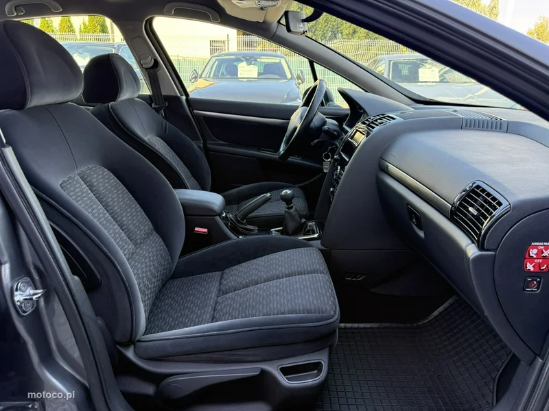Peugeot 407 7