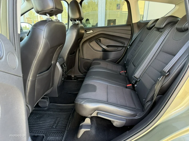 Ford Kuga II 18