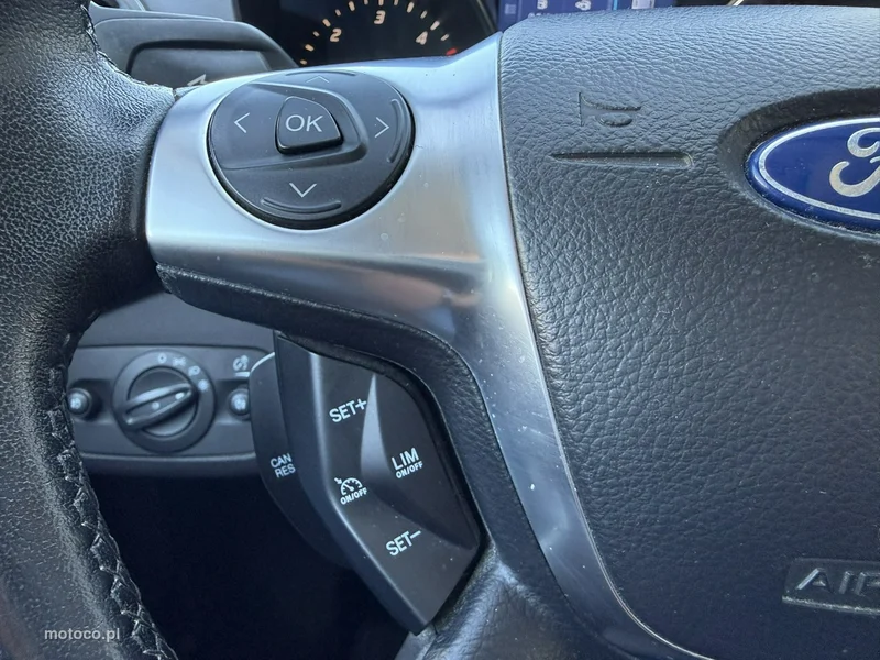 Ford Kuga II 25