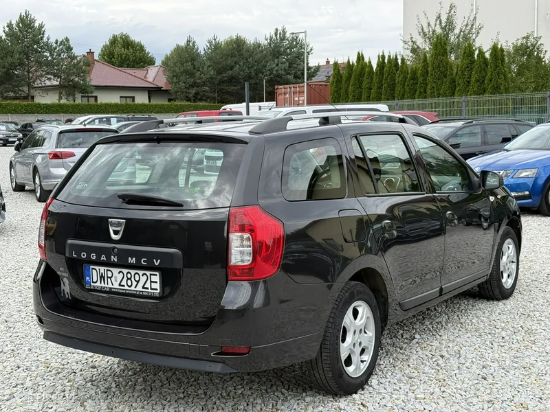 Dacia Logan 9