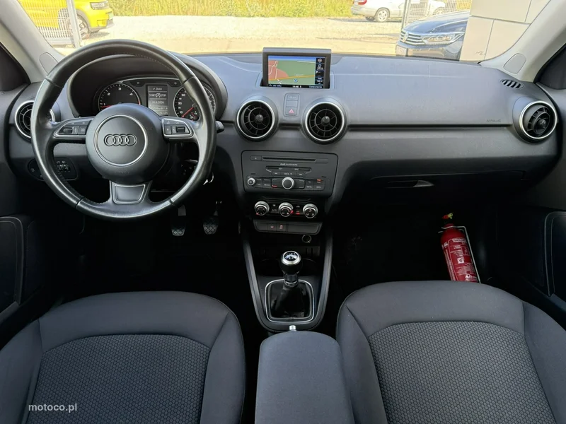 Audi A1 8X 4