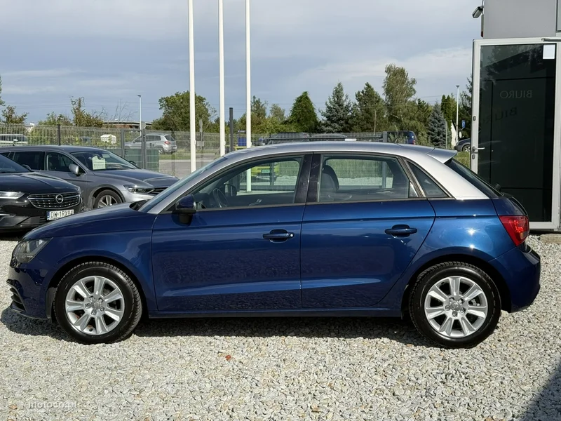 Audi A1 8X 6