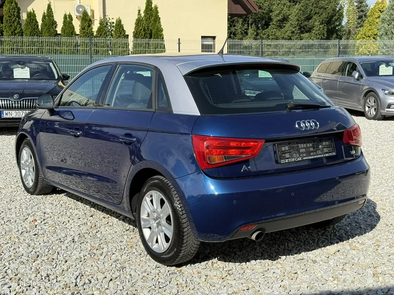 Audi A1 8X 7