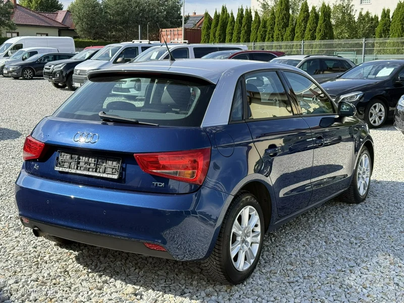 Audi A1 8X 9