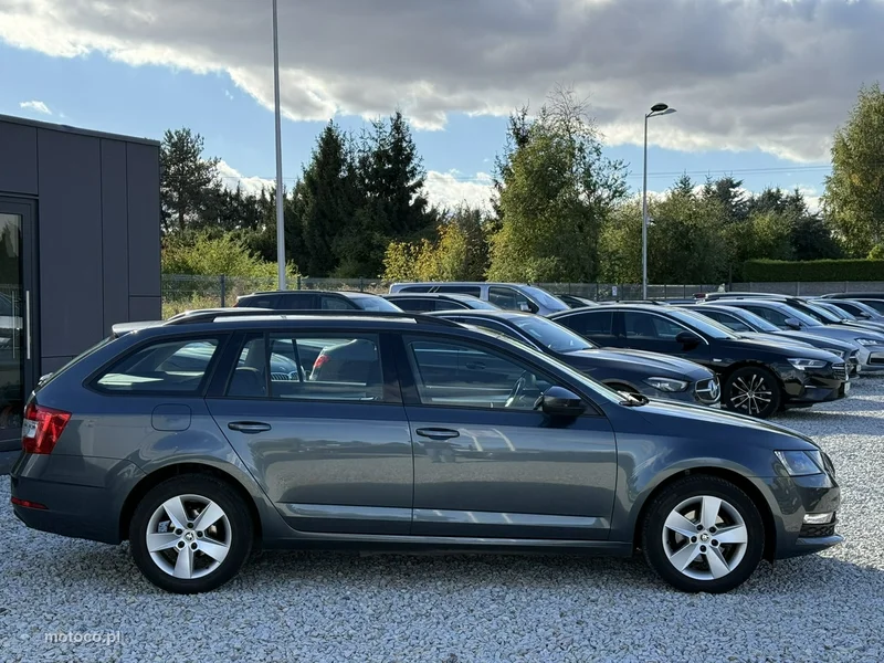 Skoda Octavia III 14