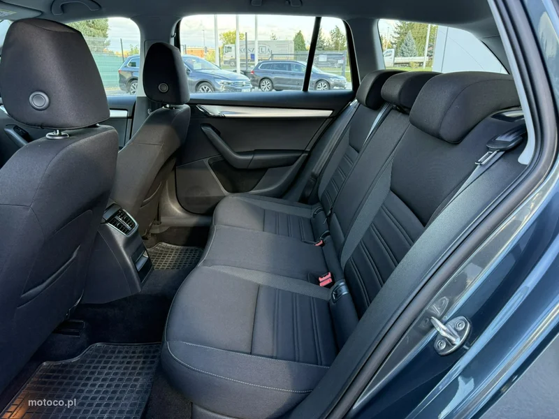 Skoda Octavia III 8
